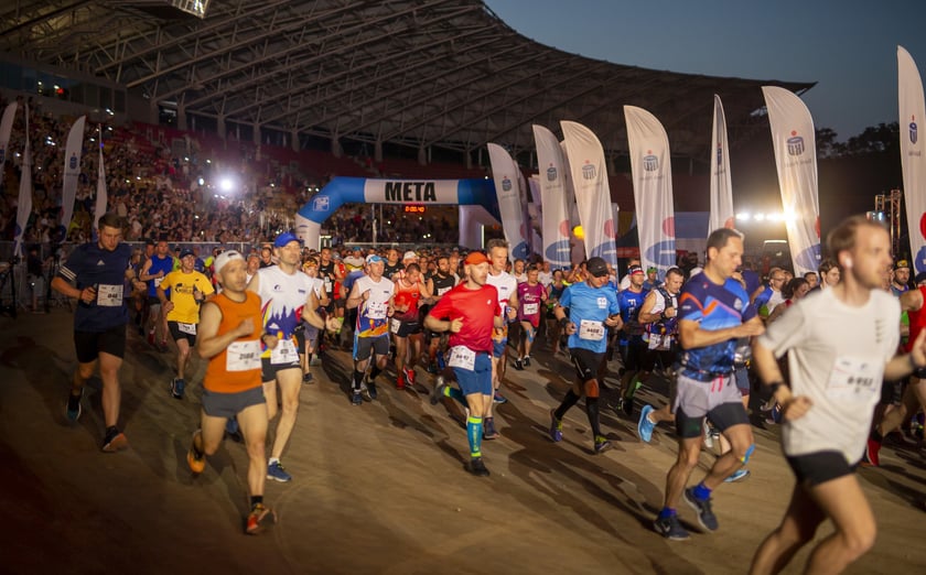 8. Nocny Wrocław Półmaraton