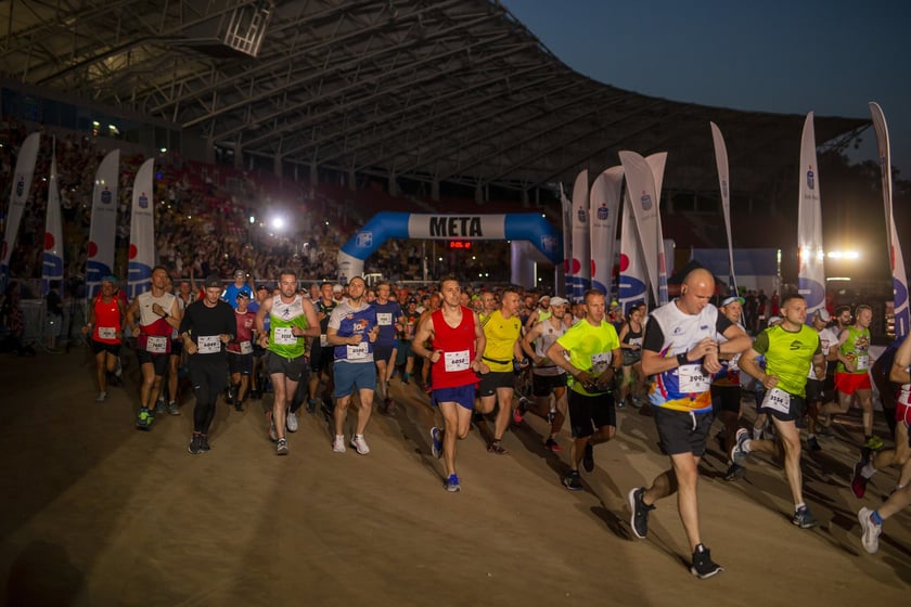 8. Nocny Wrocław Półmaraton