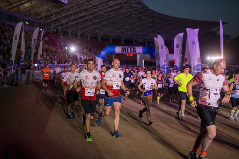 8. Nocny Wrocław Półmaraton