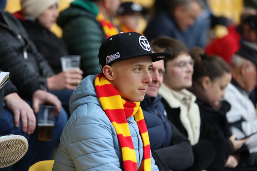 Zdjęcia kibiców z meczu żużlowego Betard Sparta Wrocław - Stal Gorzów, 7 maja 2023 r.