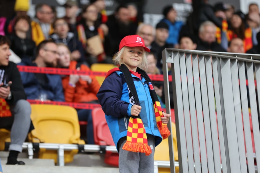 Zdjęcia kibiców z meczu żużlowego Betard Sparta Wrocław - Stal Gorzów, 7 maja 2023 r.