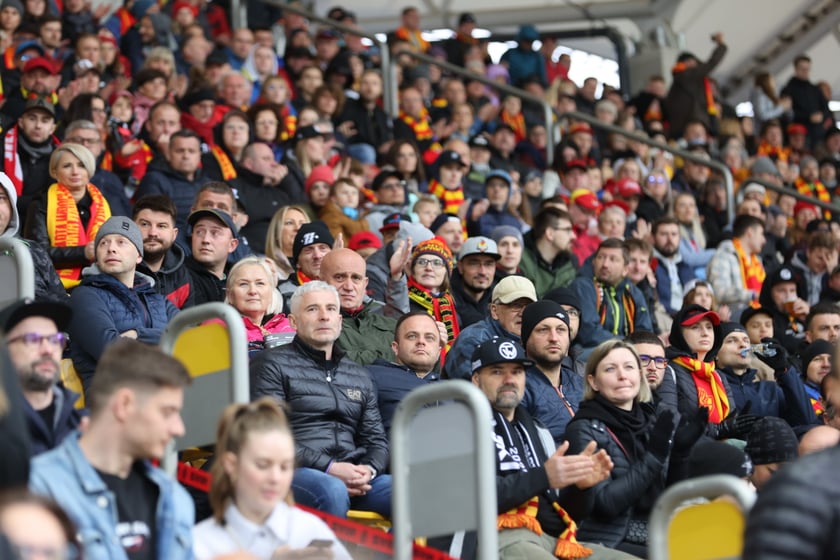 Zdjęcia kibiców z meczu żużlowego Betard Sparta Wrocław - Stal Gorzów, 7 maja 2023 r.