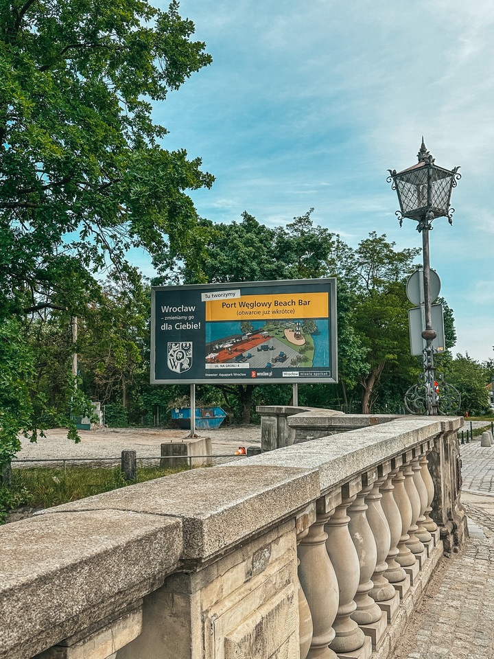 Montaż Beach Baru Port Węglowy