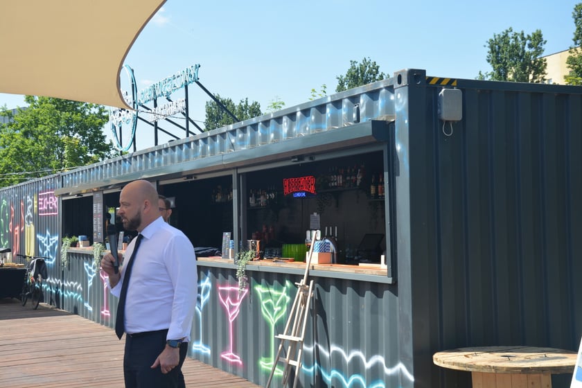 Jacek Sutryk, otwarcie Beach Baru Port Węglowy, 31 maja 2023 roku