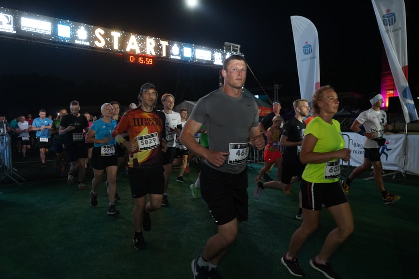 9. Nocny Wrocław Półmaraton - zdjęcia uczestników, 17 czerwca 2023 r.