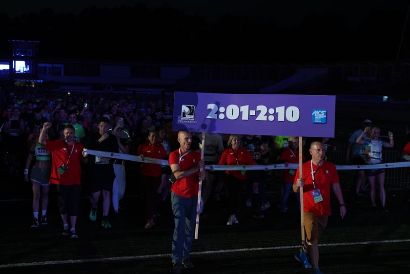 9. Nocny Wrocław Półmaraton - zdjęcia uczestników, 17 czerwca 2023 r.