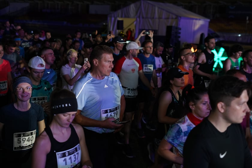 9. Nocny Wrocław Półmaraton - zdjęcia uczestników, 17 czerwca 2023 r.