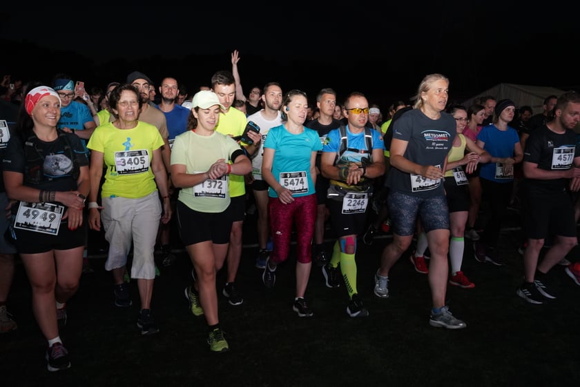 9. Nocny Wrocław Półmaraton - zdjęcia uczestników, 17 czerwca 2023 r.