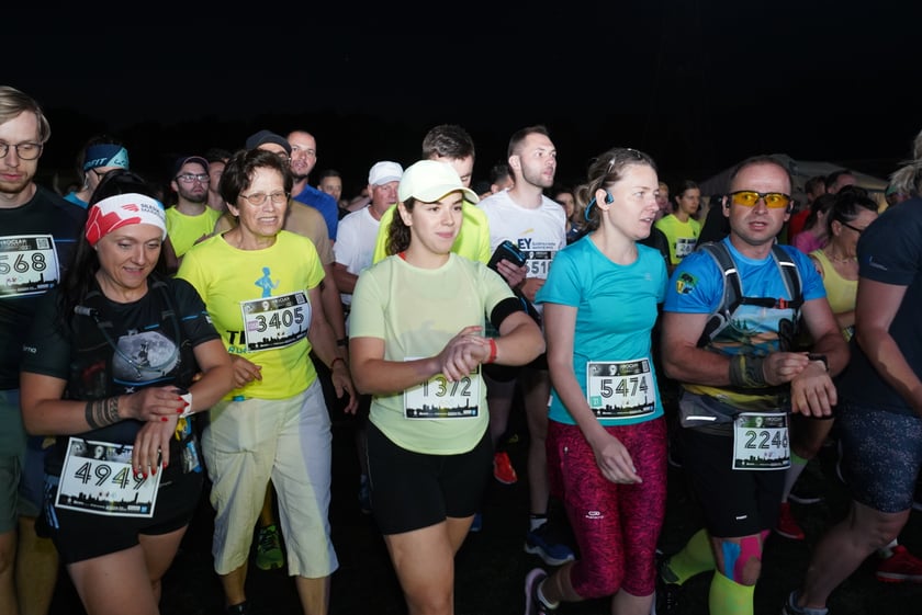 9. Nocny Wrocław Półmaraton - zdjęcia uczestników, 17 czerwca 2023 r.