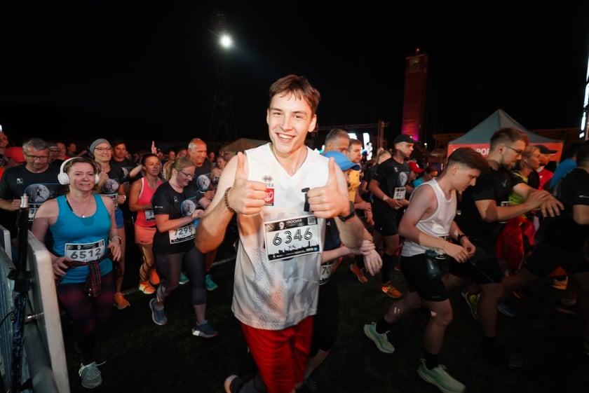 9. Nocny Wrocław Półmaraton - zdjęcia uczestników, 17 czerwca 2023 r.