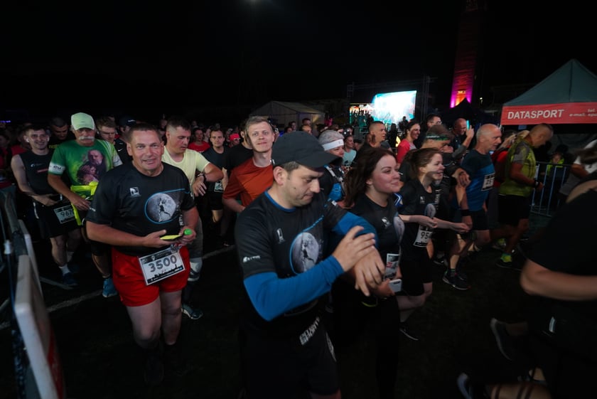 9. Nocny Wrocław Półmaraton - zdjęcia uczestników, 17 czerwca 2023 r.