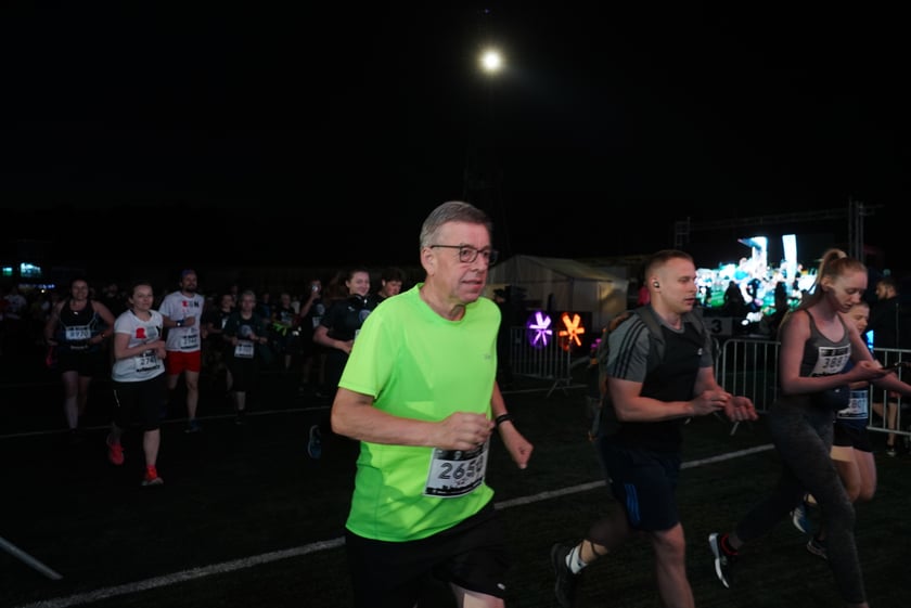 9. Nocny Wrocław Półmaraton - zdjęcia uczestników, 17 czerwca 2023 r.