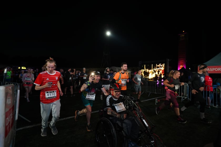 9. Nocny Wrocław Półmaraton - zdjęcia uczestników, 17 czerwca 2023 r.