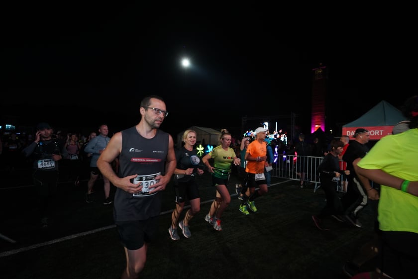 9. Nocny Wrocław Półmaraton - zdjęcia uczestników, 17 czerwca 2023 r.