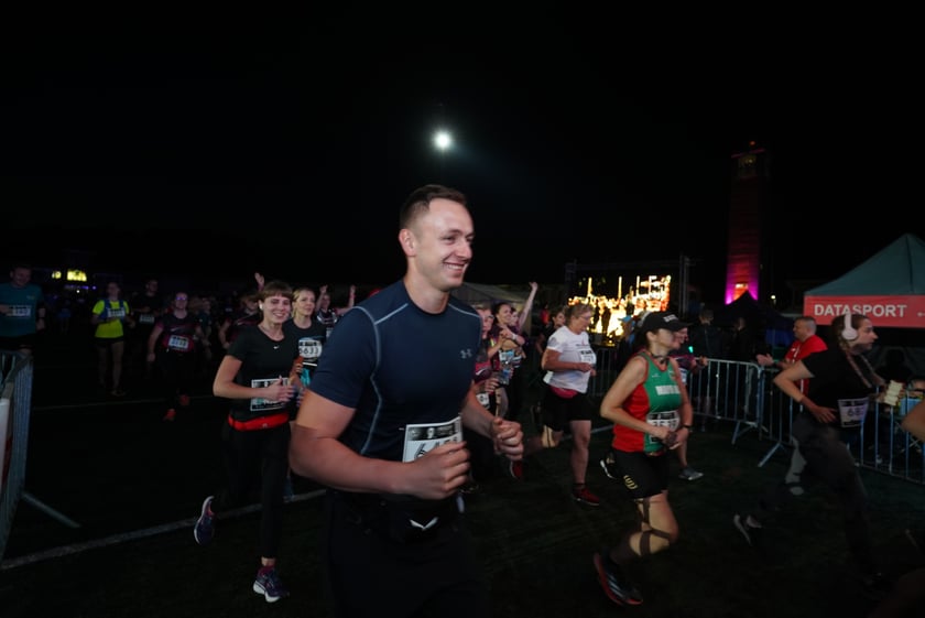 9. Nocny Wrocław Półmaraton - zdjęcia uczestników, 17 czerwca 2023 r.