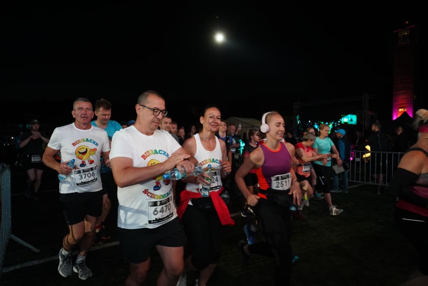 9. Nocny Wrocław Półmaraton - zdjęcia uczestników, 17 czerwca 2023 r.