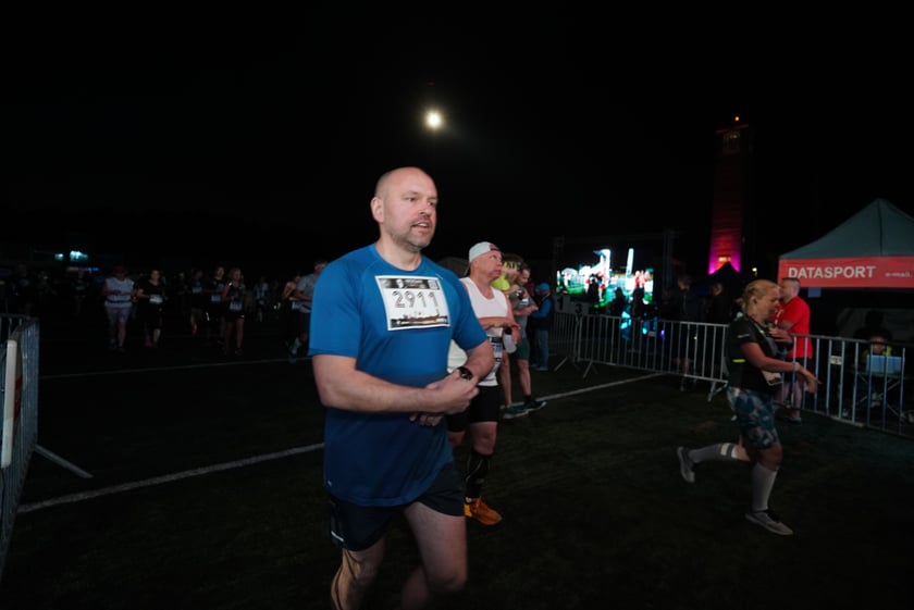 9. Nocny Wrocław Półmaraton - zdjęcia uczestników, 17 czerwca 2023 r.