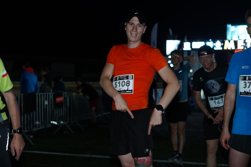 9. Nocny Wrocław Półmaraton - zdjęcia uczestników, 17 czerwca 2023 r.