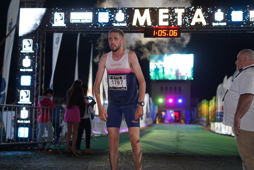 9. Nocny Wrocław Półmaraton - zdjęcia uczestników, 17 czerwca 2023 r.