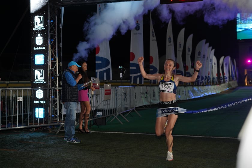 9. Nocny Wrocław Półmaraton - zdjęcia uczestników, 17 czerwca 2023 r.