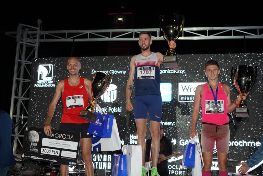 9. Nocny Wrocław Półmaraton - zdjęcia uczestników, 17 czerwca 2023 r.