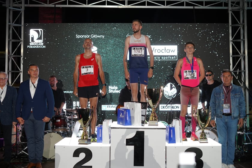 9. Nocny Wrocław Półmaraton - zdjęcia uczestników, 17 czerwca 2023 r.