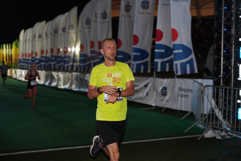 9. Nocny Wrocław Półmaraton - zdjęcia uczestników, 17 czerwca 2023 r.