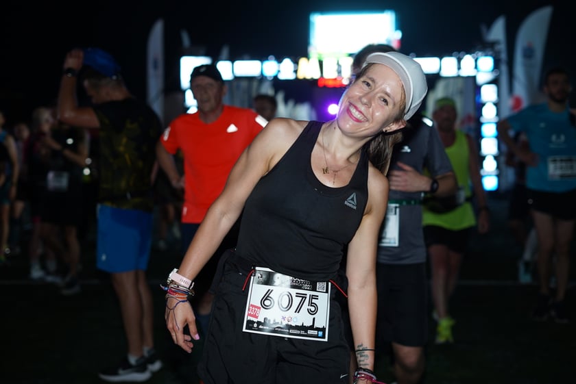 9. Nocny Wrocław Półmaraton - zdjęcia uczestników, 17 czerwca 2023 r.