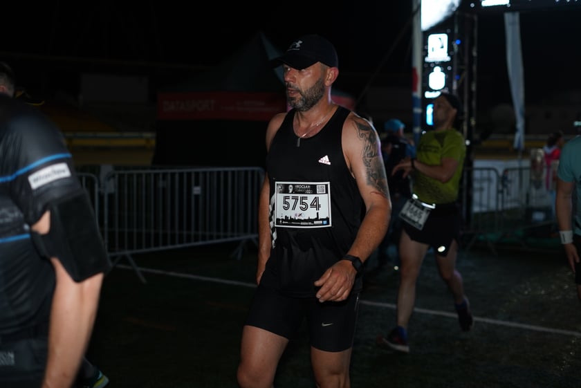9. Nocny Wrocław Półmaraton - zdjęcia uczestników, 17 czerwca 2023 r.