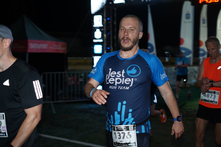 9. Nocny Wrocław Półmaraton - zdjęcia uczestników, 17 czerwca 2023 r.