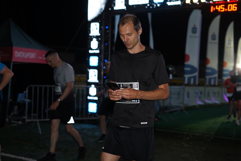 9. Nocny Wrocław Półmaraton - zdjęcia uczestników, 17 czerwca 2023 r.
