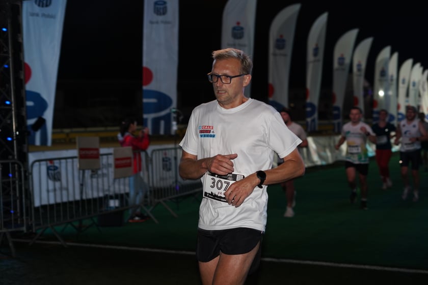 9. Nocny Wrocław Półmaraton - zdjęcia uczestników, 17 czerwca 2023 r.