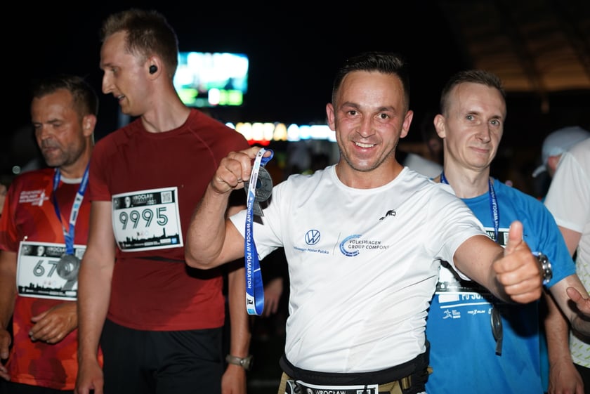 9. Nocny Wrocław Półmaraton - zdjęcia uczestników, 17 czerwca 2023 r.