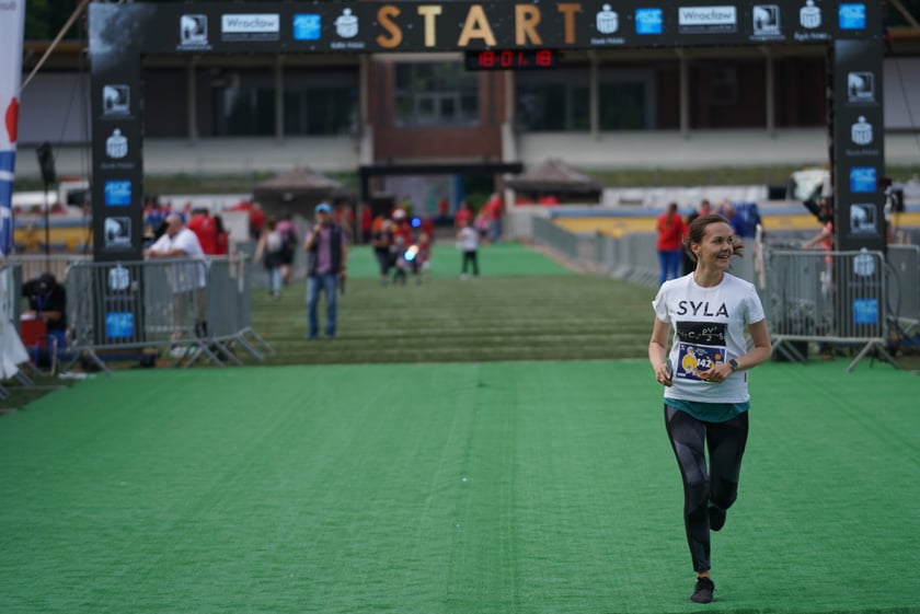 Uczestnicy Biegu Rodzinnego we Wrocławiu