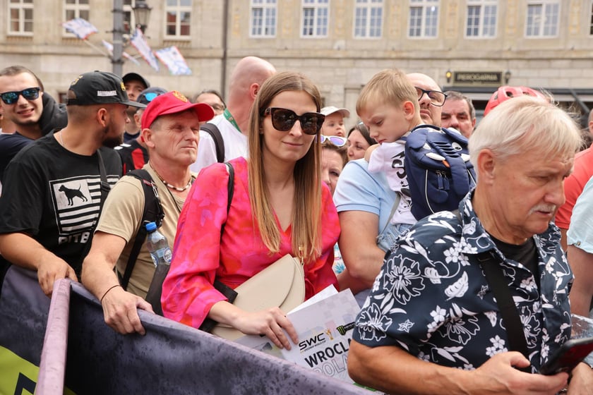 gwiazdy żużla na wrocławskim Rynku, 27.07.2023