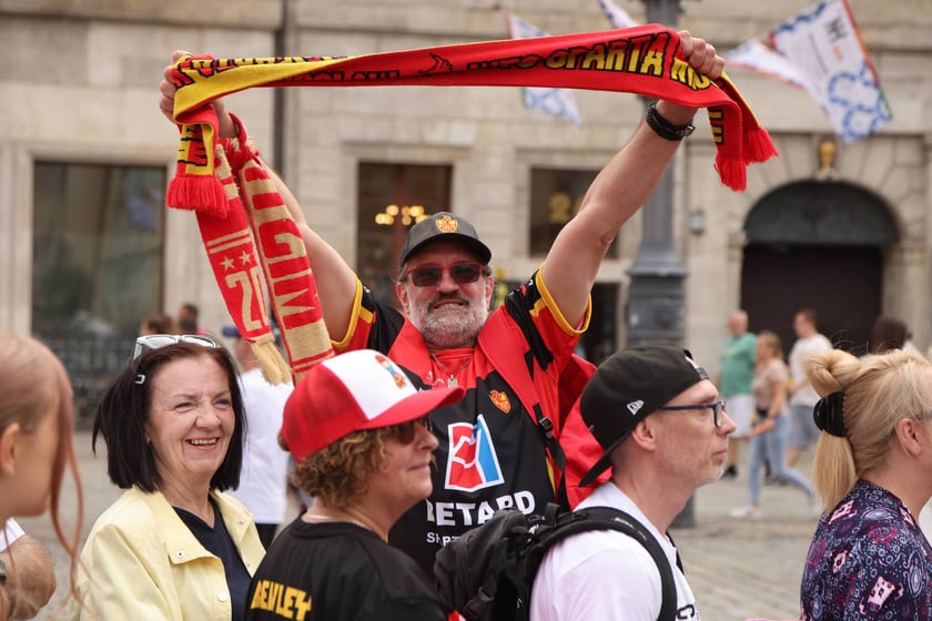 gwiazdy żużla na wrocławskim Rynku, 27.07.2023