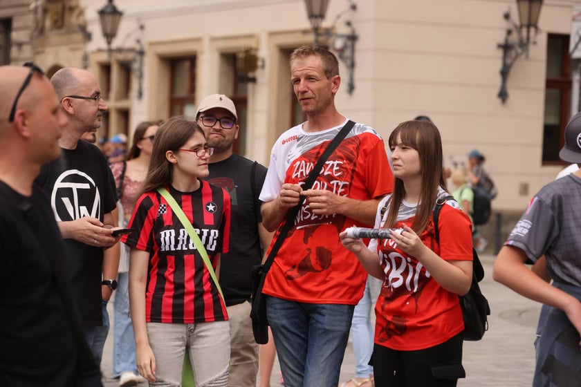 gwiazdy żużla na wrocławskim Rynku, 27.07.2023
