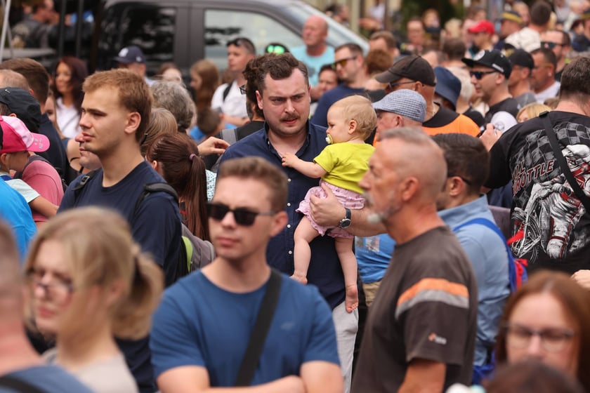 gwiazdy żużla na wrocławskim Rynku, 27.07.2023