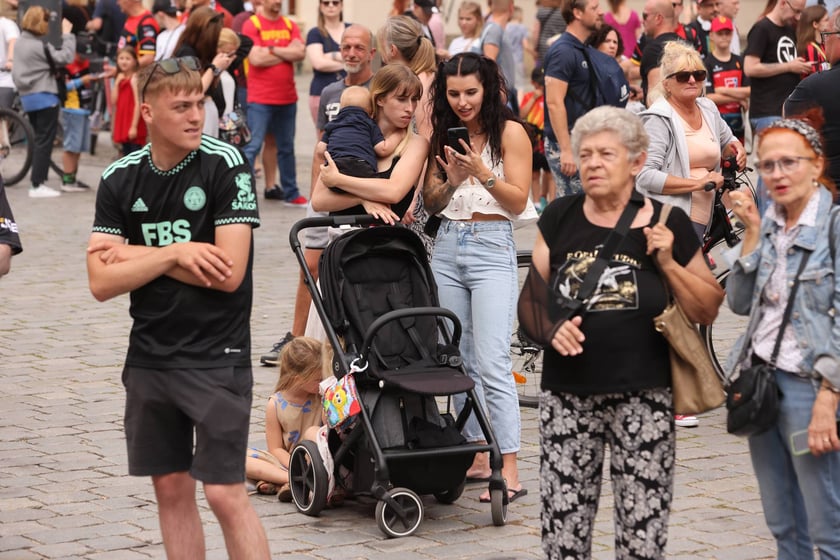 gwiazdy żużla na wrocławskim Rynku, 27.07.2023