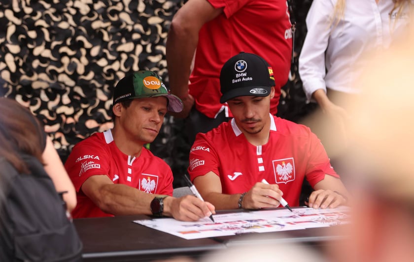 gwiazdy żużla na wrocławskim Rynku, 27.07.2023