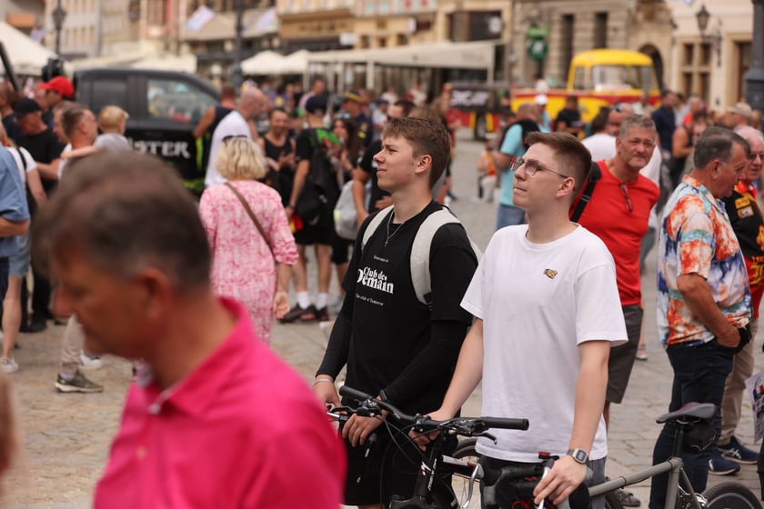 gwiazdy żużla na wrocławskim Rynku, 27.07.2023