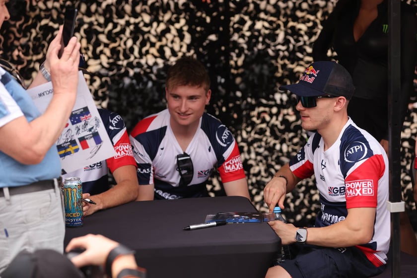 gwiazdy żużla na wrocławskim Rynku, 27.07.2023