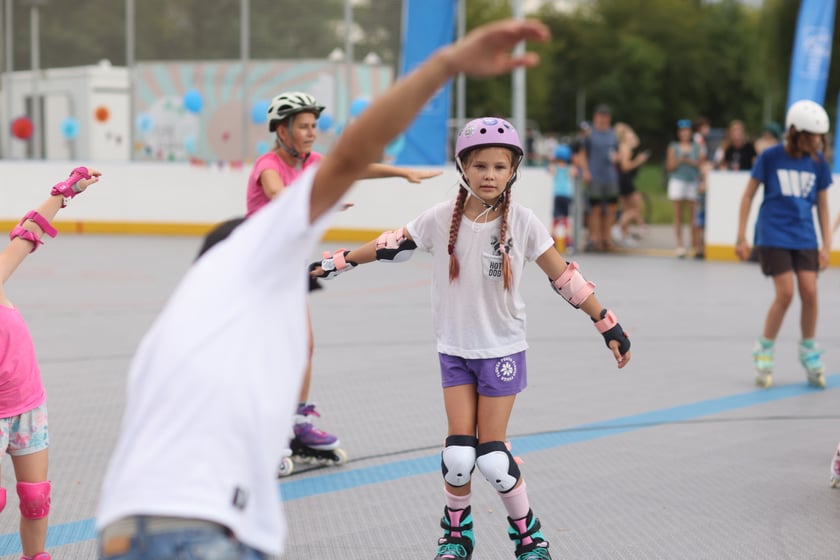 Potańcówka na rolkach ? Skate Night Wrocław odbyła się w piątkowy wieczór (18 sierpnia)