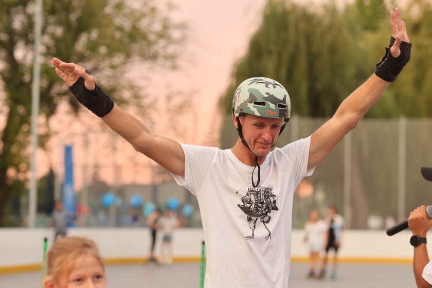 Potańcówka na rolkach ? Skate Night Wrocław odbyła się w piątkowy wieczór (18 sierpnia)