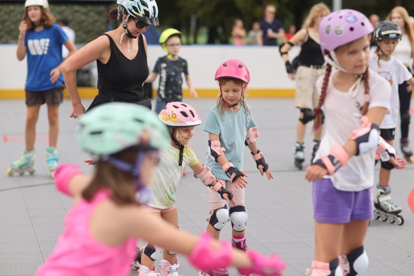 Potańcówka na rolkach ? Skate Night Wrocław odbyła się w piątkowy wieczór (18 sierpnia)