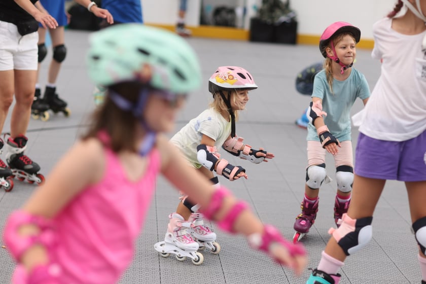 Potańcówka na rolkach ? Skate Night Wrocław odbyła się w piątkowy wieczór (18 sierpnia)