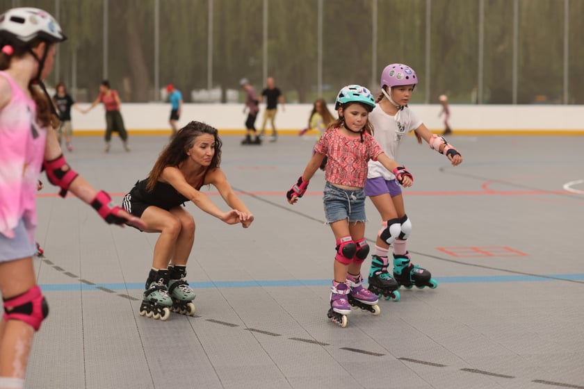 Potańcówka na rolkach ? Skate Night Wrocław odbyła się w piątkowy wieczór (18 sierpnia)