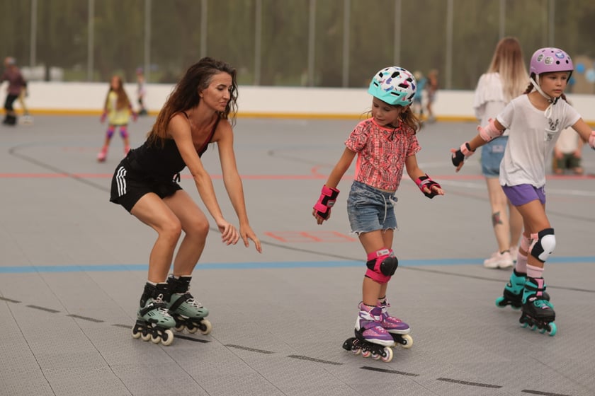 Potańcówka na rolkach ? Skate Night Wrocław odbyła się w piątkowy wieczór (18 sierpnia)