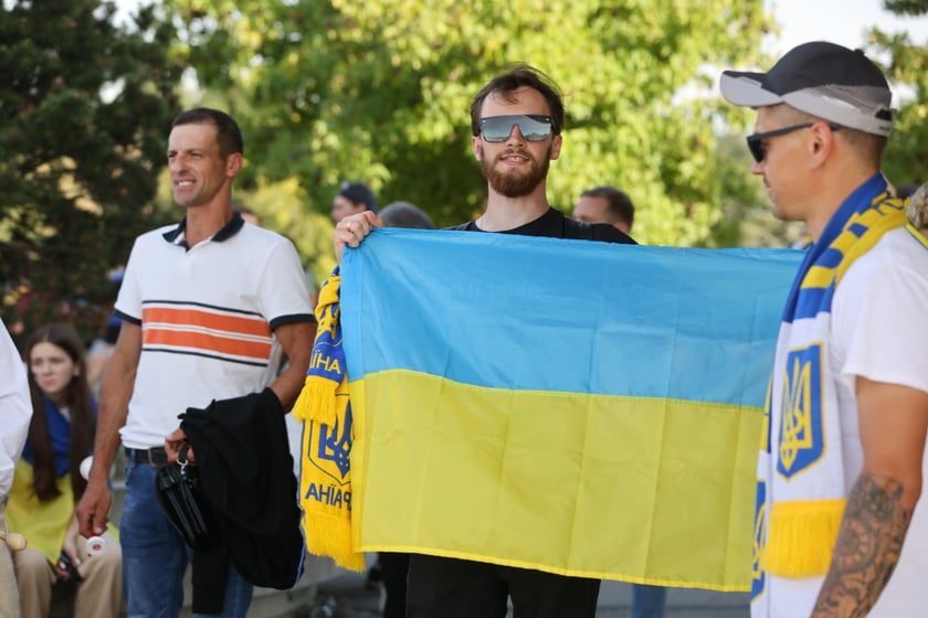 Kibice na meczu Ukraina - Anglia
