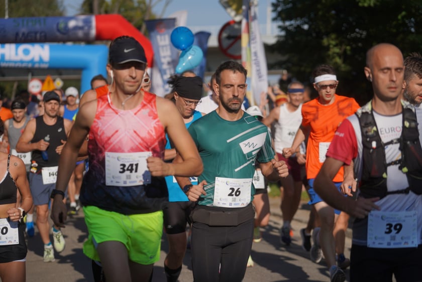 Biegacze i kibice na Orthos H2O Wrocław Półmaratonie